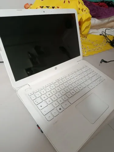 Notebook HP Stream 14 polegadas (Bom estado)