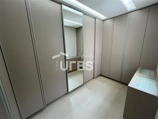 Sobrado em condomínio com 303m² 3 quartos à venda no Cyrela Buritis