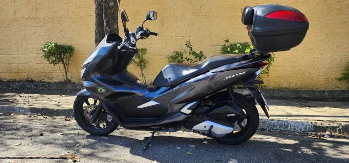 PCX 150 ABS 2022- único dono- bau- kit performance