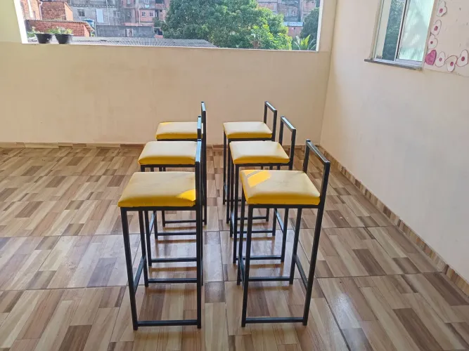 Banquetas industriais estofadas oportunidade única $ 190.00
