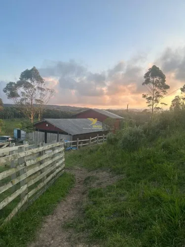 SÍTIO À VENDA EM RANCHO QUEIMADO/SC