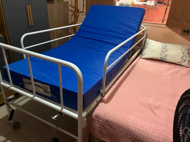 Maca hospitalar - *
