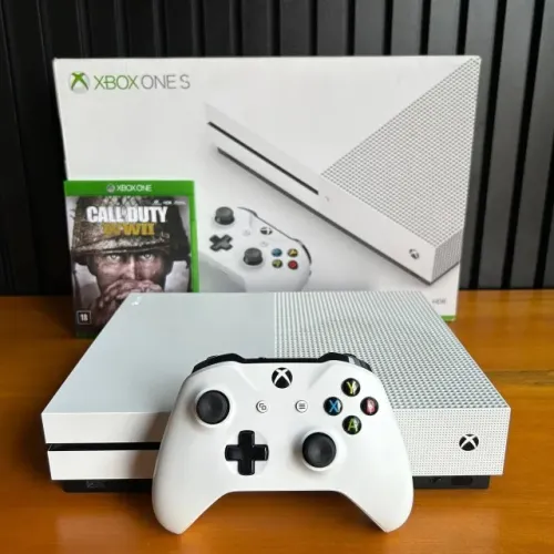 Xbox One S 1TB | Seminovo Impecável | Garantia + Controle Original e Jogo