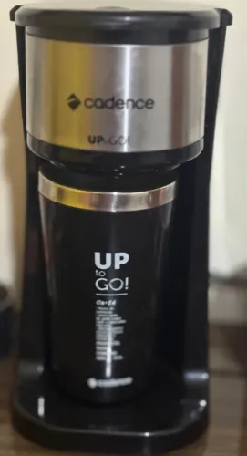 Cafeteira Elétrica Cadence To Go Com Copo Térmico Cor Preto