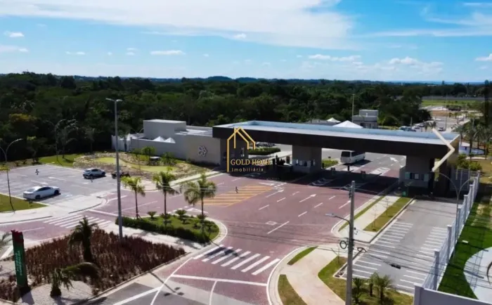 TERRENO DE ESQUINA À VENDA FLORAIS ESMERALDA - AV DAS TORRES