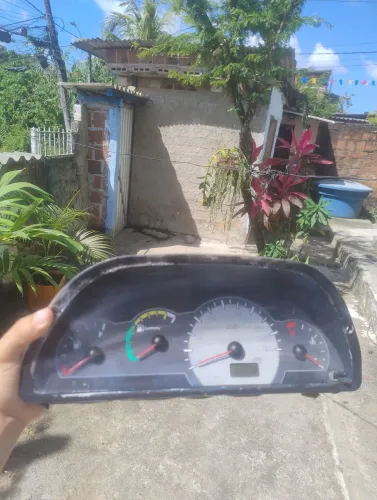 Painel de instrumentos Fiat Uno e Palio