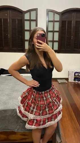 SAIA VERMELHA DE FESTA JUNINA