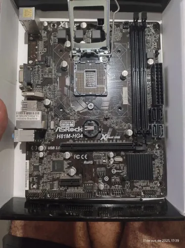 Placa mãe ASRock LGA 1150 DDR3.