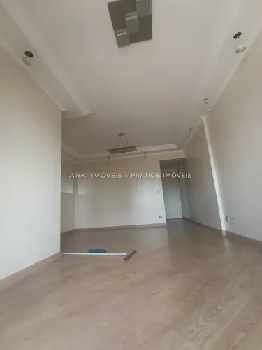 3 dormitórios, sendo 1 suíte, ideal para quem busca conforto e praticidade no dia a dia.