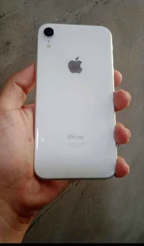 iPhone xr 64 gb