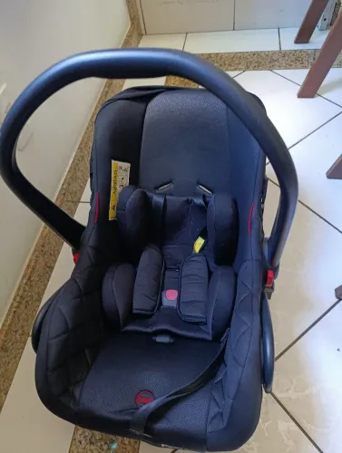 Bebê Conforto Passear Original c/ Encaixe para Carrinho - Excelente Estado