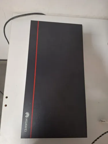 Switch empresarial hawei S5735-L24P4S-A1