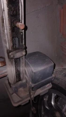 Vendo motor elétrico de elevação de portao