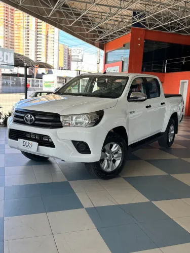 Toyota Hilux CD 4X4 2.8 Diesel Mec. 2020