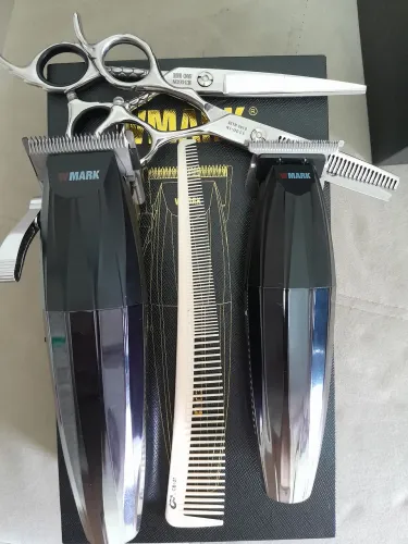 Máquina de corta cabelo e acabamento novo