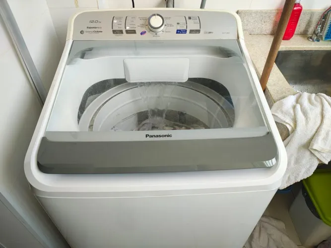 Máquina de Lavar Panasonic 12 kg NA-F12OB1 Funcionando - Muito conservada