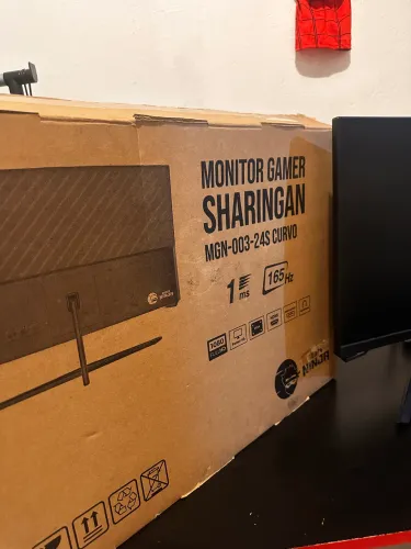 Monitor gamer curvo