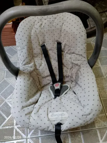 Bebê conforto Burigotto 