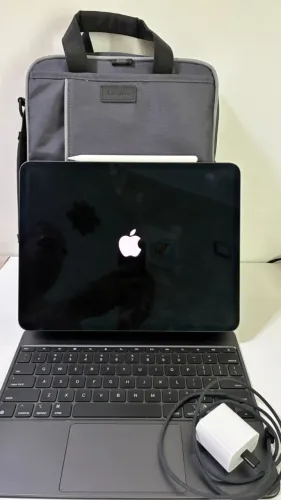 IPad Pro 13'' M5 256GB + Magic Keyboard + Apple Pencil Pro | R$12.000,00