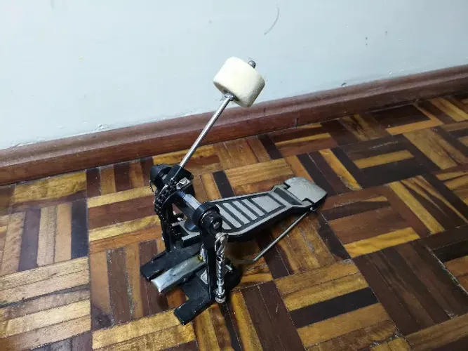 Pedal Michael com Batedor de Feltro