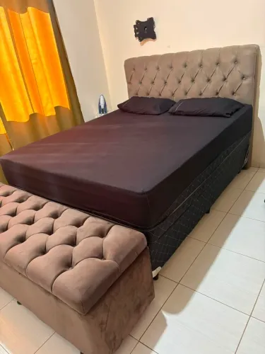 Cama Queen + baú e cabeceira