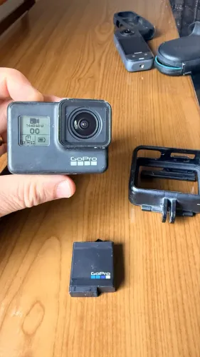 Câmera GO PRO 7 HERO BLACK