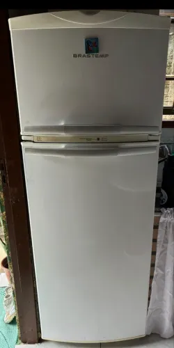 Vendo geladeira Brastemp frost free 