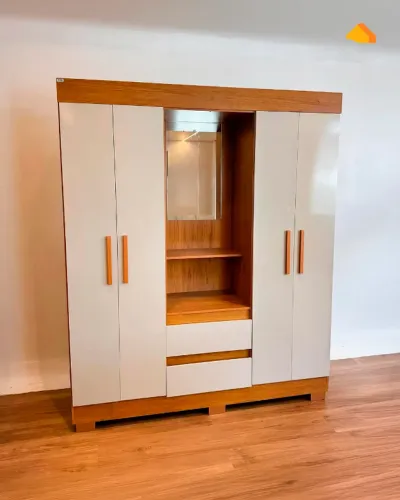Guarda Roupa com Espelho 4 Portas 2 Gavetas - PRODUTO NOVO