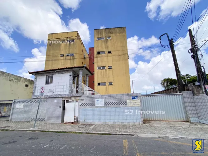 Apartamento com 1 suíte e 2 quartos no Damas, próximo à Av. João Pessoa