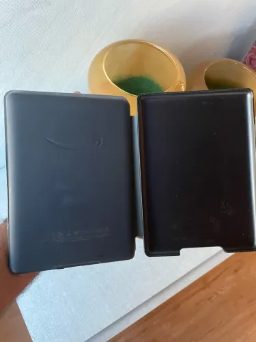 Kindle Paperwhite 11ª Geração (6,8") + Capa de Proteção + Cabo USB-C