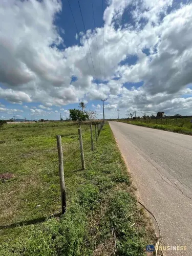 Área Rural à venda , na cidade de Campos dos Goytacazes ! Muito bem localizada!