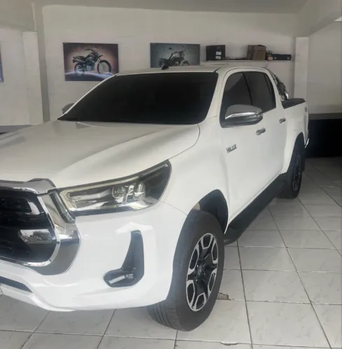 Toyota Hilux CD SRV 4X4 2.8 TDI Diesel Aut. 2020