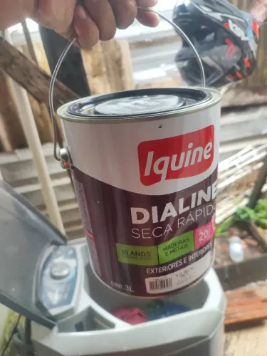 Tinta esmalte sintético