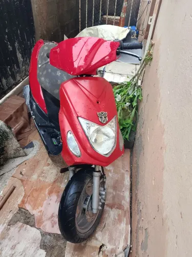 Scooter automática 50cc - TROCO POR PC GAMER