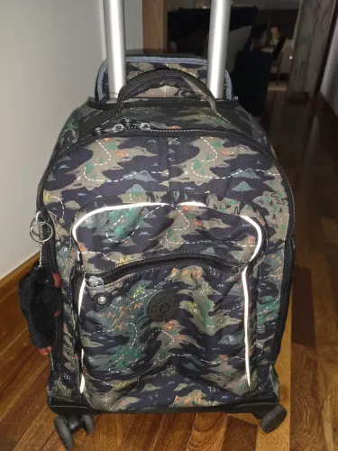 Mochila Kipling ótimo estado