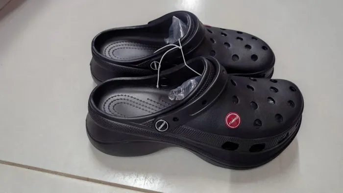Crocs