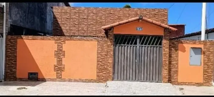 Excelente Casa para Alugar no Bairro Igapó!