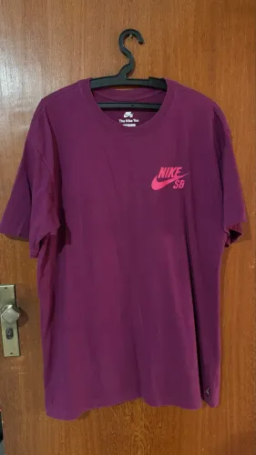 Camiseta Nike SB
