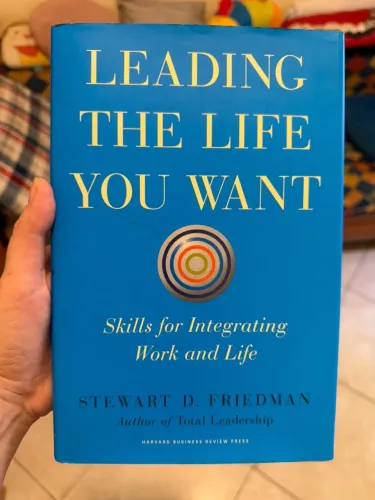 Livro Leading the Life You Want