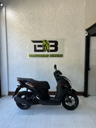 YAMAHA FLUO CONNECTED 125cc