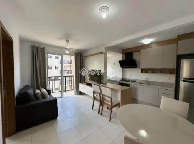Auxiliadora Predial aluga Apartamento de 2 dormitórios mobiliado- Excelente localização!