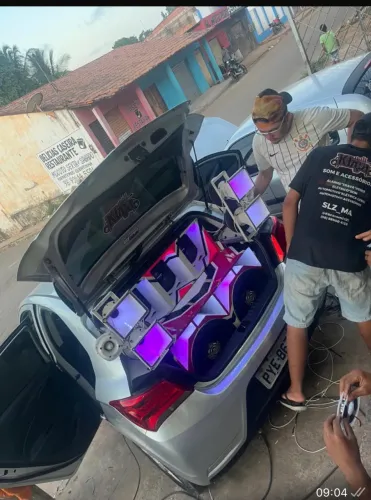 Som automotivo 