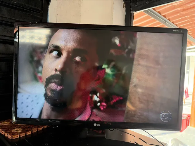 Smart tv LG 24?