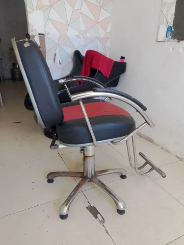 Vende cadeira de salão