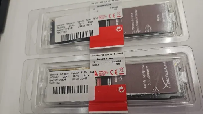 Memória RAM DDR4 2400Mhz 8GBx2 CL15, HyperX FURY