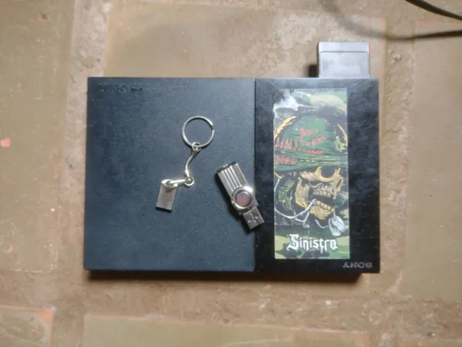 PS2 funciona perfeitamente só está com um chiado no som