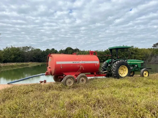Conjunto Trator John Deere + Churumeira Ipacol