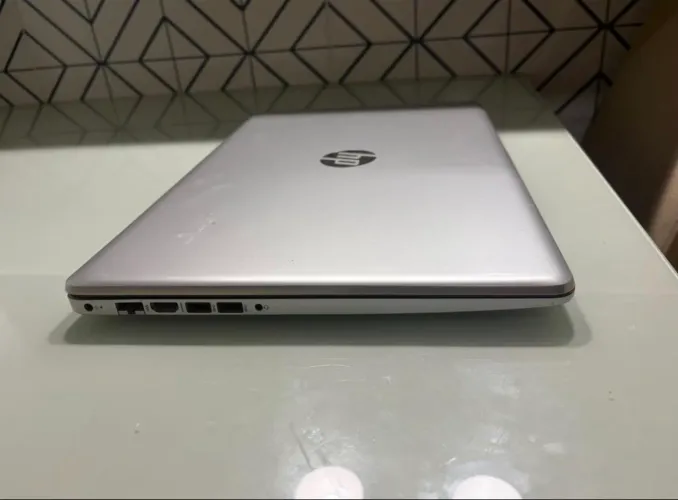 HP Pavilion 15