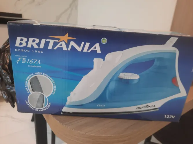 Ferro de Passar a Vapor Britânia FB167A 127V Novo na Caixa