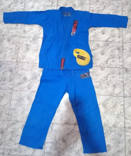 KIMONO DE JIU JITSU M3 + FAIXA